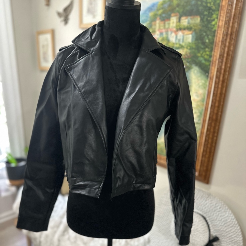 Chocolate Women's Sleek Black Leather Jacket